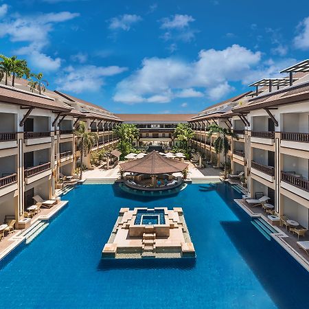 Henann Regency Resort And Spa Balabag  Εξωτερικό φωτογραφία The resort's main pool