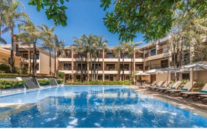 Henann Regency Resort And Spa Balabag  Εξωτερικό φωτογραφία The swimming pool at the hotel