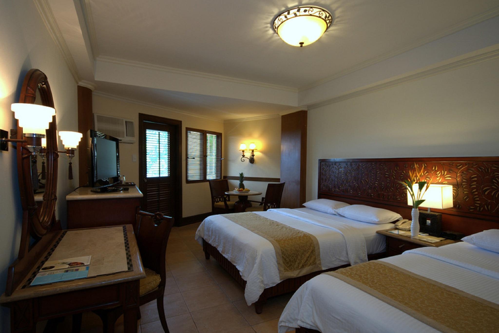 Henann Regency Resort And Spa Balabag  Εξωτερικό φωτογραφία A room at the hotel