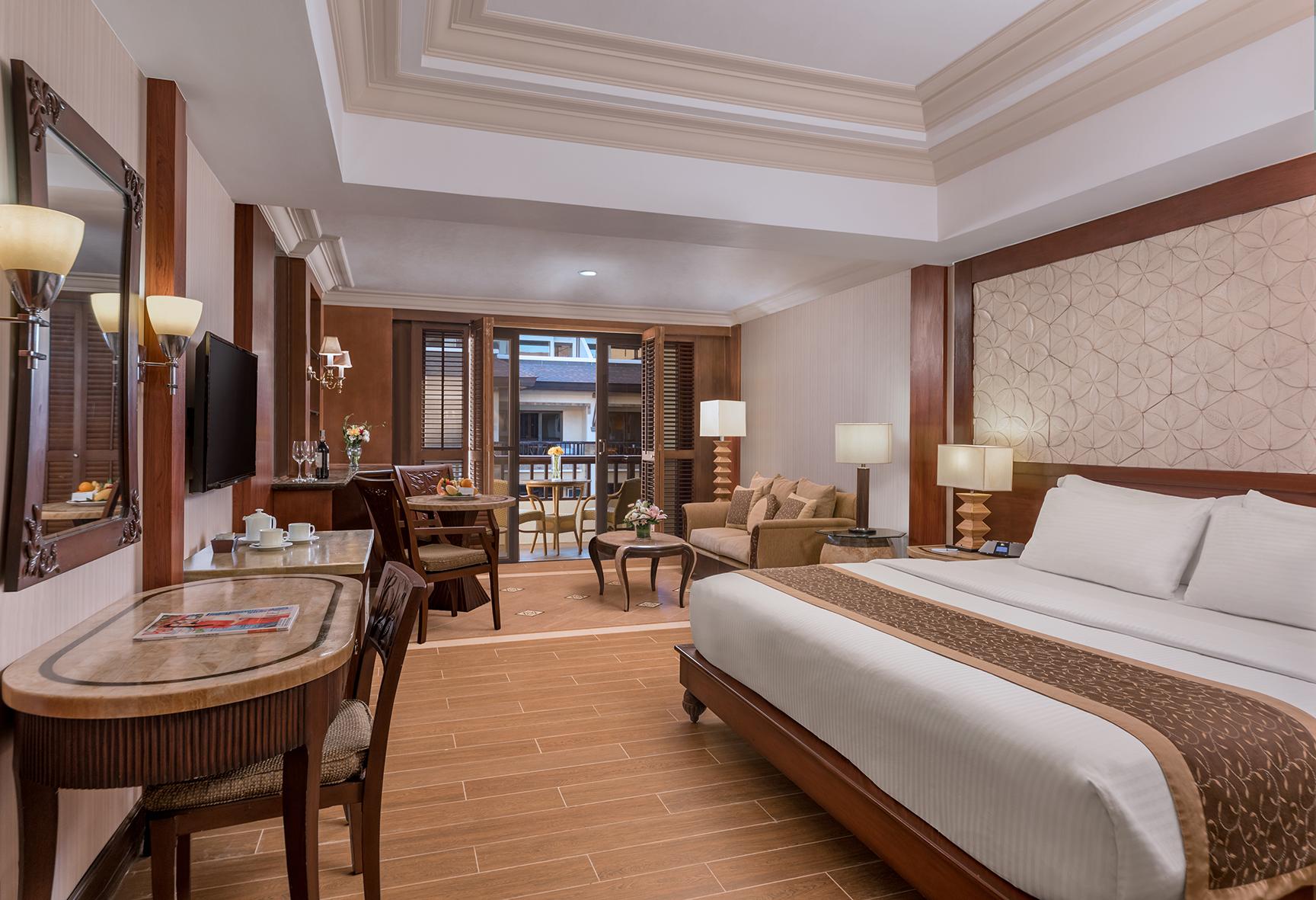 Henann Regency Resort And Spa Balabag  Εξωτερικό φωτογραφία Deluxe Room